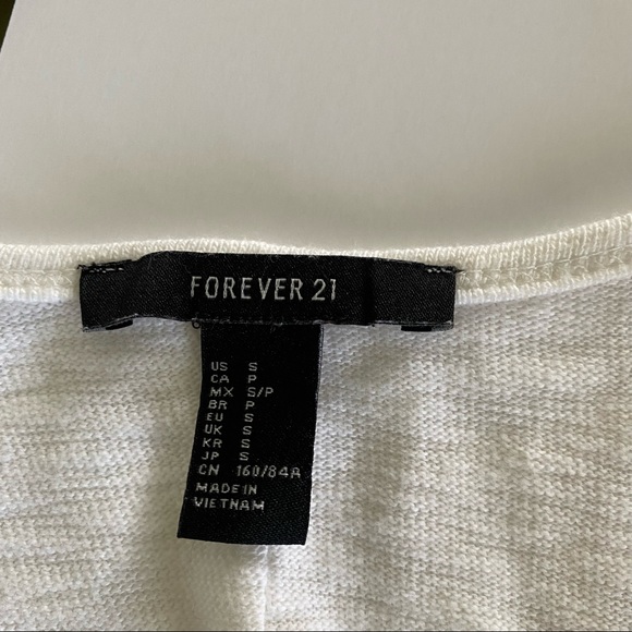 Sharkbite Hem White Tunic long sleeve V Neckline Blouse Top Oversized Fl… - Picture 2 of 6